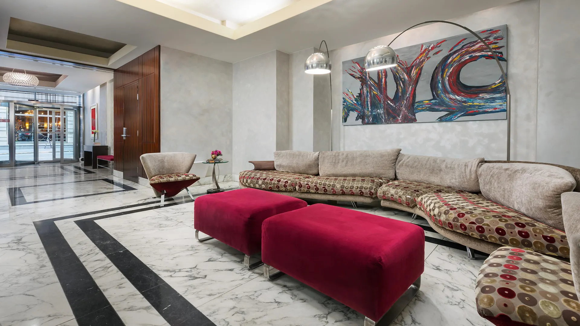 Aura Hotel Times Square Newly Renovated New York